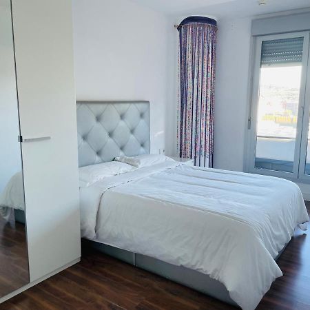 Fira De Barcelona City View Apartment With Garage Parking Оспиталет-де-Льобрегат Экстерьер фото