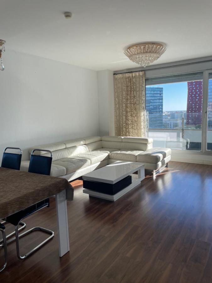 Fira De Barcelona City View Apartment With Garage Parking Оспиталет-де-Льобрегат Экстерьер фото