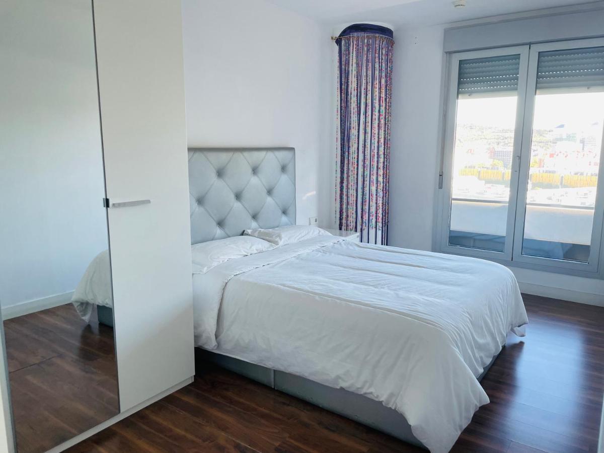Fira De Barcelona City View Apartment With Garage Parking Оспиталет-де-Льобрегат Экстерьер фото