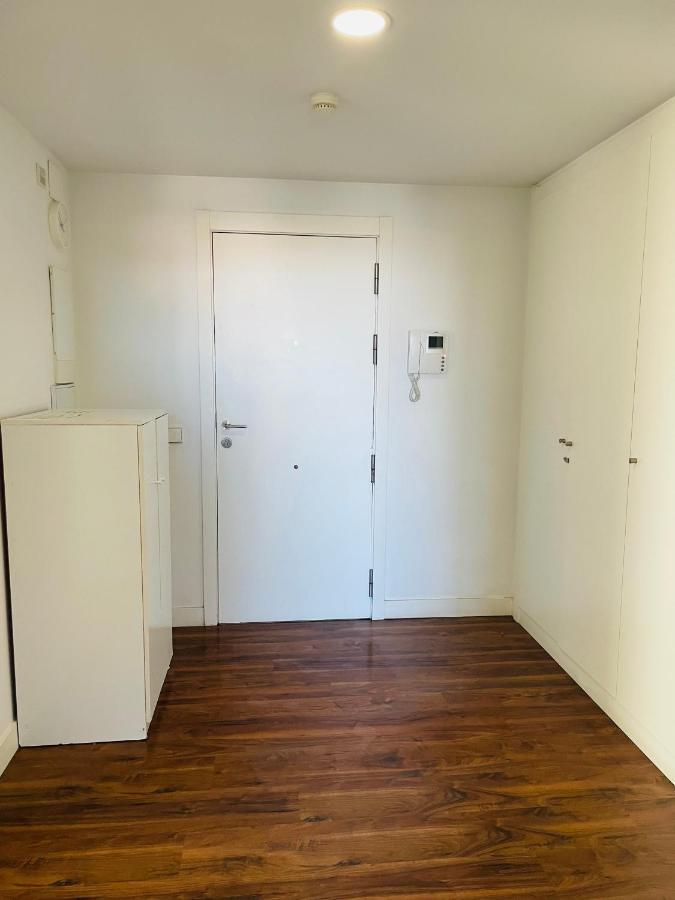Fira De Barcelona City View Apartment With Garage Parking Оспиталет-де-Льобрегат Экстерьер фото